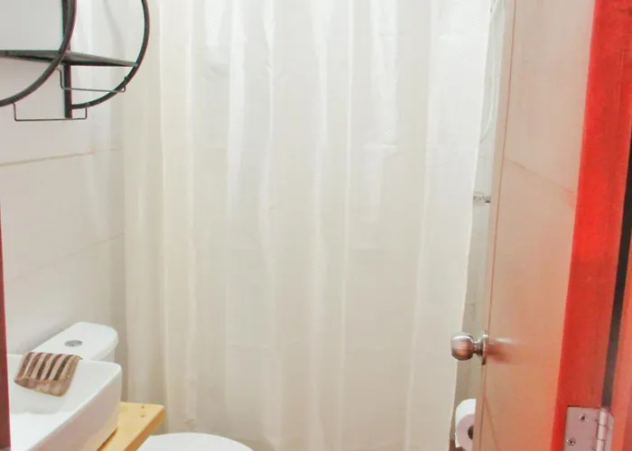 Departamento Amplio, Moderno, Peru *